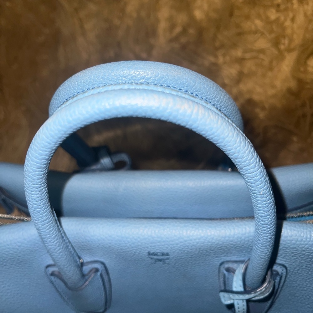 MCM Grained Calfskin Medium Milla Tote - Picture 6 of 16